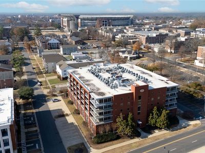 1018 Hackberry Ln UNIT 203