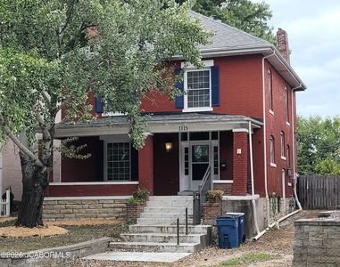 1115 E McCarty St