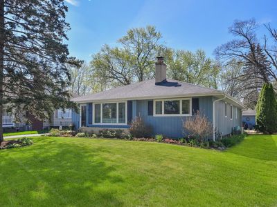 Property at 28W521 Warrenville Rd, Warrenville, IL