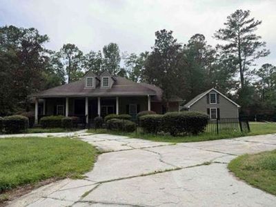 311 Bass Lake Dr