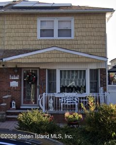 371 Ridgecrest Ave