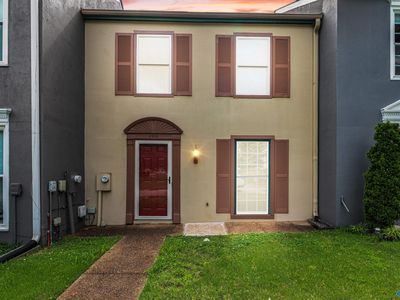 2863 Wynterhall Rd SE