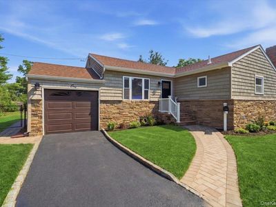 1 Rocco Drive