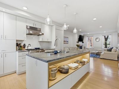 5 Auburn St #1
