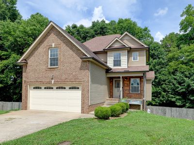 2720 Arthurs Ct