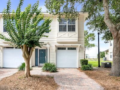301 Mattie M Kelly Blvd #301
