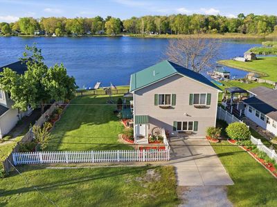 52275 Ideal Beach Rd
