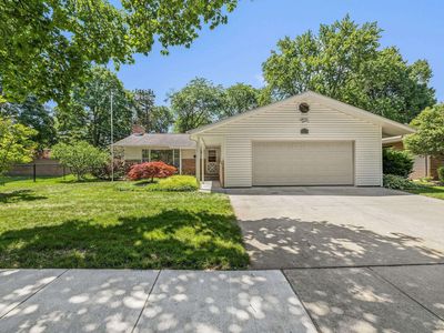 Property at 1916 Ivy Ln, Midland, MI