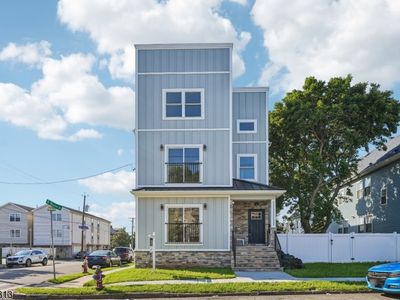 29-31 S 2Nd St