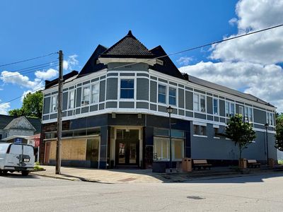 101 N Main Cross St