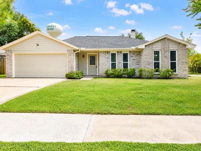 9811 Golden Sunshine Dr
