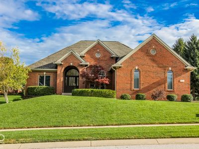 2593 Forest Hills Blvd