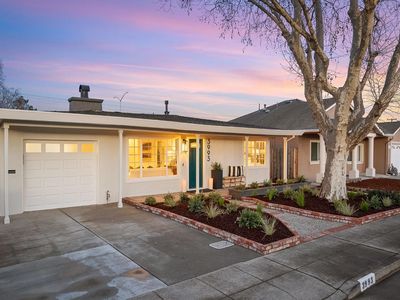 3993 Branson Dr