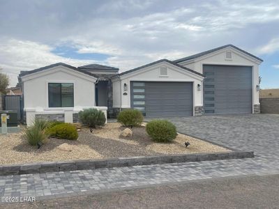 1900RV On Your Level Lot