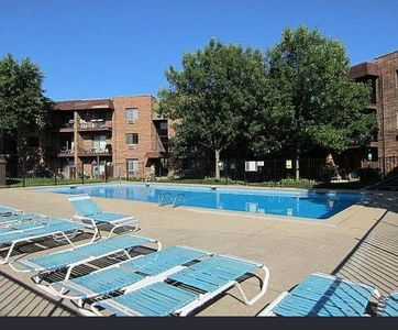 Property at 3523 Central Rd APT 202, Glenview, IL