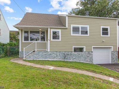 48 Farmingdale Rd