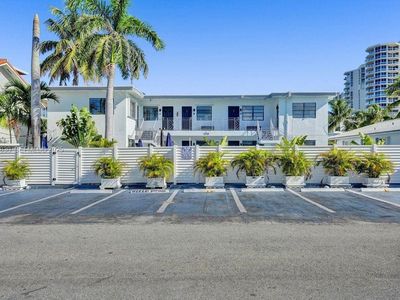 335 Desoto St