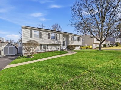 28 Drumlin Rd
