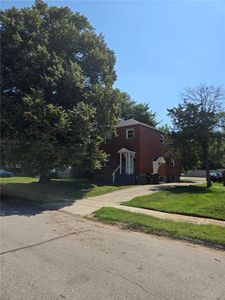 376-378 Morris Dr