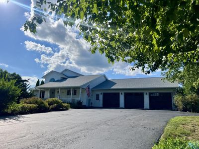 10413 N Harold