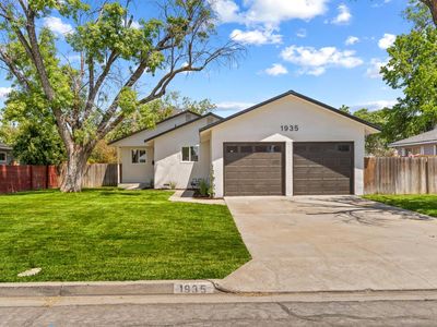 1935 N Mayfair Drive