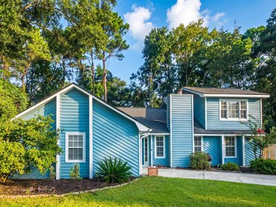 840 Ramblewood Cir