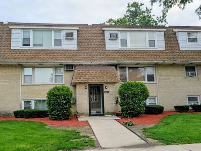 9907 W 58th St APT 6