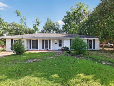 3031 N Colonial Dr
