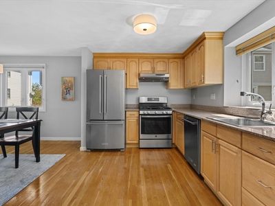 174 Adams St APT 6
