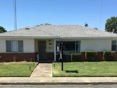 515 Locust Ave