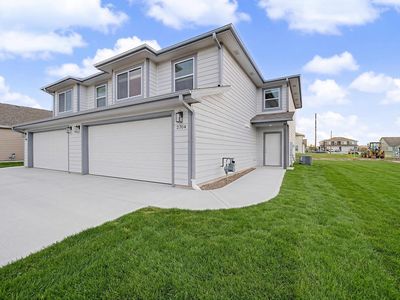 2704 Amelia Ln