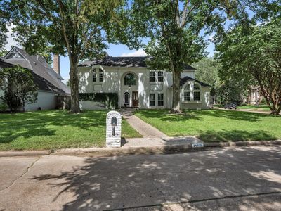 14815 Long Oak Dr