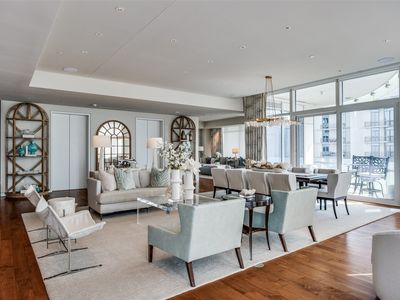 1918 Olive St APT 3202