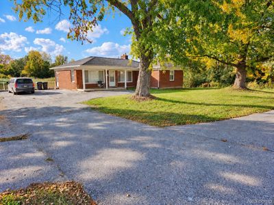 1730 S Lapeer Rd