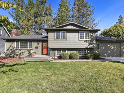 1515 E 39th Ave