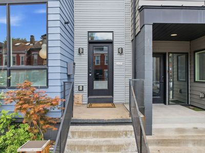 3945 Liberty Ave
