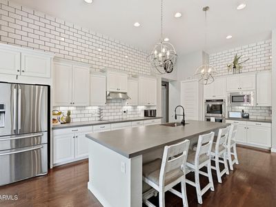 9358 W FOOTHILL Drive