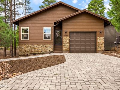 3080 W BLACK OAK Loop