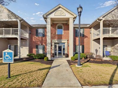 8021 Pinnacle Point Dr APT 204