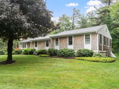 Property at 28 Redwood Dr, Princeton, MA