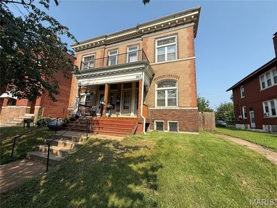 5417 S Broadway