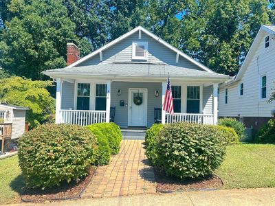 418 Oakridge Blvd
