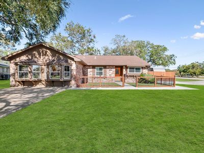 1700 Aspen Ln