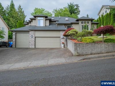 1756 Snowbird Dr NW