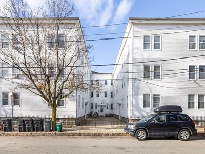 8 Craigie St