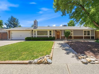 2661 Snow Ln