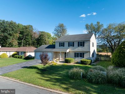 Property at 2294 Roylen Cir, State College, PA