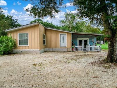 Property at 2010 Varsity Ter, Lorida, FL