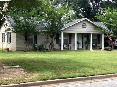 1504 Bellavista Rd