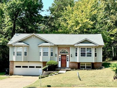7002 Tree Line Dr